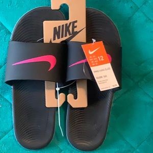 WMNS Nike slide